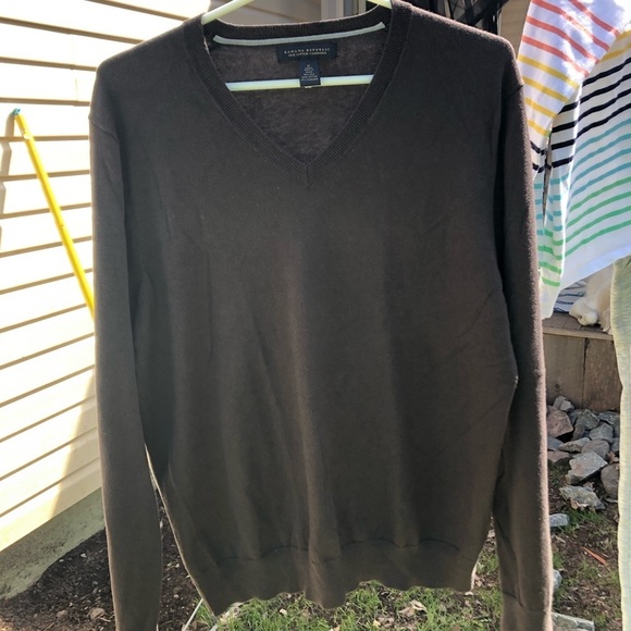 Banana Republic Silk Cotton Cashmere  Brown size medium V Neck sweater - Picture 6 of 9